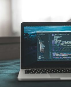 Go言語におけるワーカープールパターンの実装